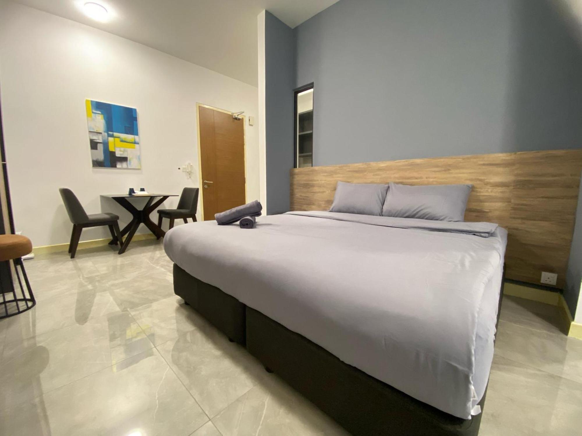 Imperio By Jeffery Lam Management *